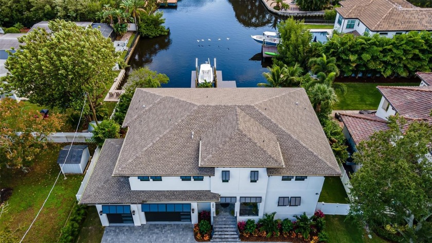 Welcome to a waterfront retreat that epitomizes the pinnacle of - Beach Home for sale in Tampa, Florida on Beachhouse.com