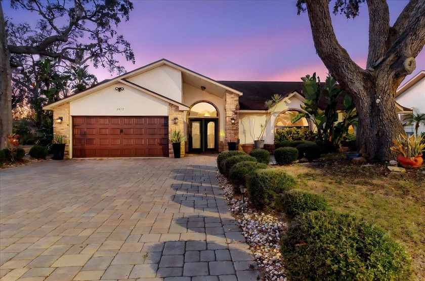 Welcome to River Crossing and discover the space, comfort, and - Beach Home for sale in New Port Richey, Florida on Beachhouse.com