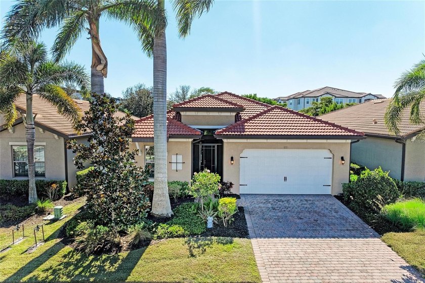 This beautifully upgraded, well-maintained, and fully furnished - Beach Home for sale in Nokomis, Florida on Beachhouse.com