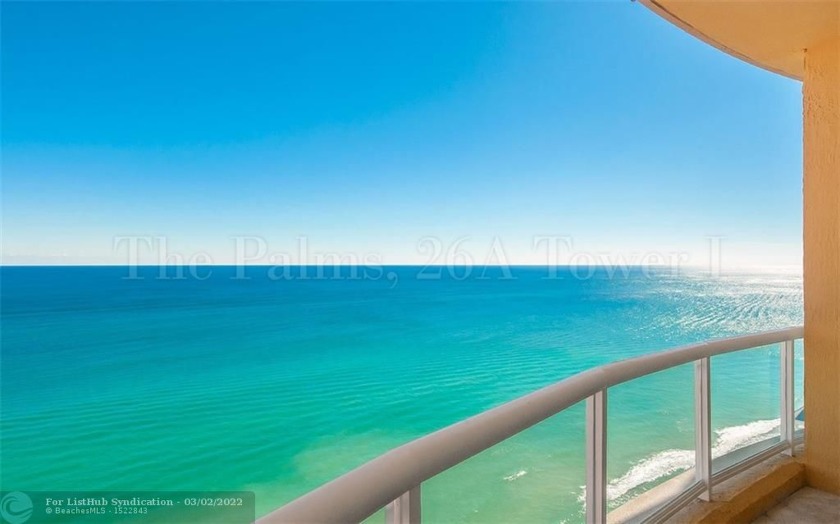 SPECTACULAR RENOVATED PENTHOUSE RESIDENCE AT THE PALMS! GORGEOUS - Beach Condo for sale in Fort Lauderdale, Florida on Beachhouse.com