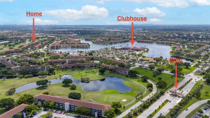 BEAUTIFUL 2 BEDROOMS 2 BATHROOMS LARGE UNIT OVERLOOKING A G0LG - Beach Condo for sale in Pembroke Pines, Florida on Beachhouse.com