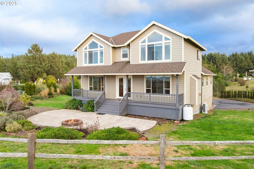 Nothing speaks of Oregon like gorgeous bay views while fronting - Beach Home for sale in Tillamook, Oregon on Beachhouse.com