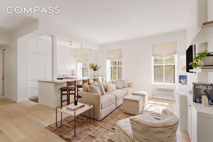 Set on one of the West Village s most coveted blocks, this - Beach Condo for sale in New York, New York on Beachhouse.com