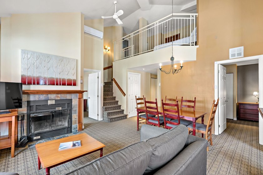 Deslauriers | Stunning 3-bedroom, 3 full bathroom condo, a rare - Beach Condo for sale in Mont-Tremblant, Quebec on Beachhouse.com