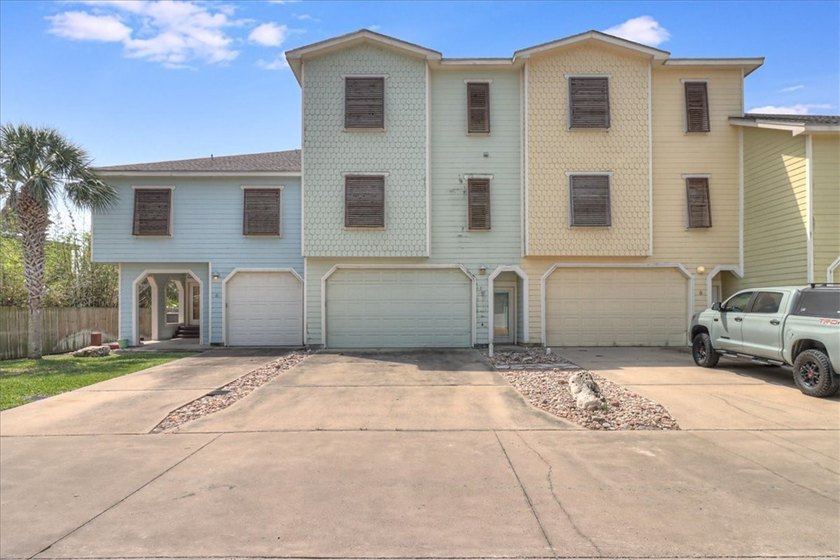 Come check out this beautiful townhome, Baha Breeze with - Beach Townhome/Townhouse for sale in Port Aransas, Texas on Beachhouse.com