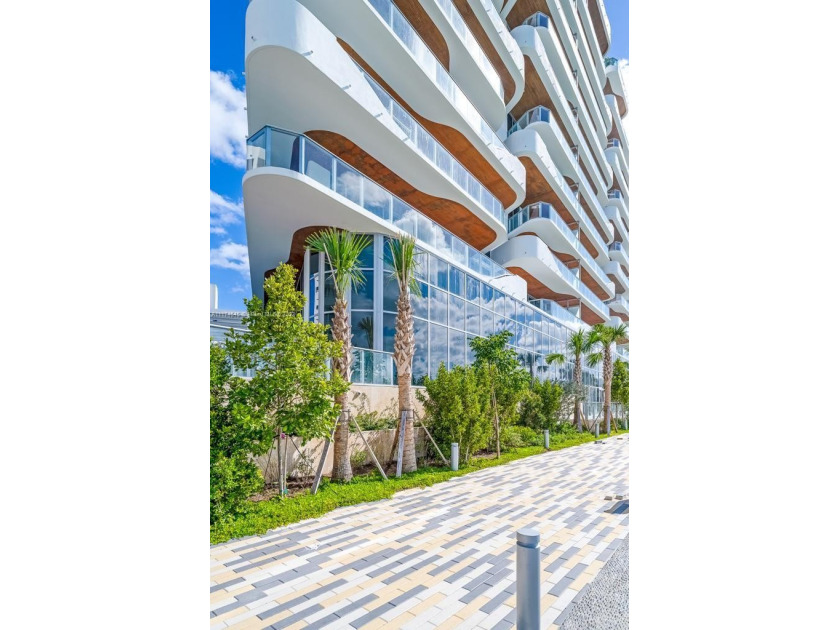 Don't miss out on our last Developer Unit at Monaco Yacht Club - Beach Condo for sale in Miami Beach, Florida on Beachhouse.com