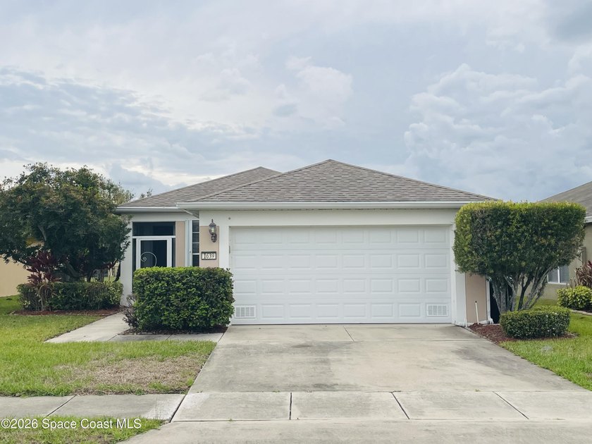 Beautiful 3-bedroom, 2-bath home with 2-car garage located in a - Beach Home for sale in Palm Bay, Florida on Beachhouse.com