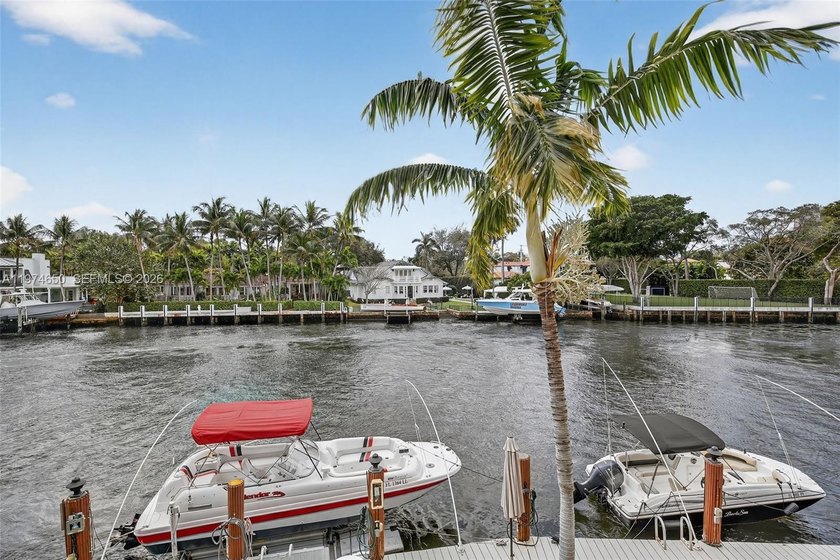 Waterfront 2-bedroom, 2-bath condo in Riverview Gardens, located - Beach Condo for sale in Fort Lauderdale, Florida on Beachhouse.com