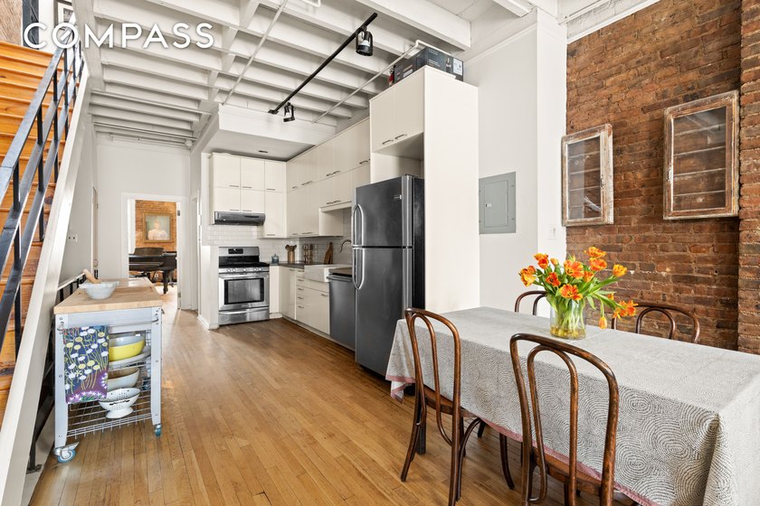 Close to Morningside Park, the Apollo Theatre, the Studio Museum - Beach Townhome/Townhouse for sale in New York, New York on Beachhouse.com