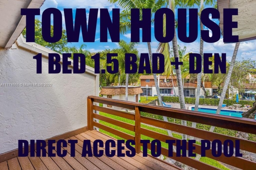 Gorgeous townhouse with direct access to the pool 1 Bed 1.5 Bad - Beach Townhome/Townhouse for sale in Hollywood, Florida on Beachhouse.com