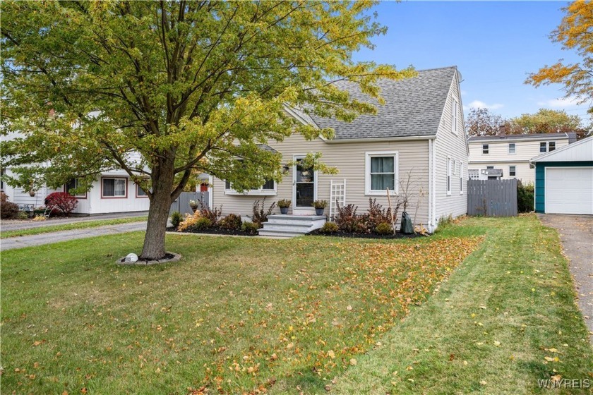 Charming move-in ready home!  Updated eat-in kitchen with - Beach Home for sale in Hamburg, New York on Beachhouse.com