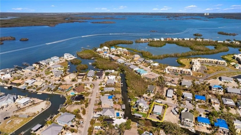 Welcome to your coastal sanctuary! NEWLY UPDATED, MOVE IN READY - Beach Home for sale in Fort Myers Beach, Florida on Beachhouse.com