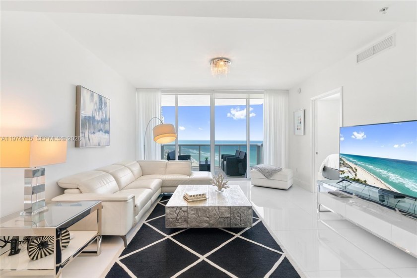 Stunning 2-bedroom, 2.5-bath split floor plan with direct ocean - Beach Condo for sale in Sunny Isles Beach, Florida on Beachhouse.com