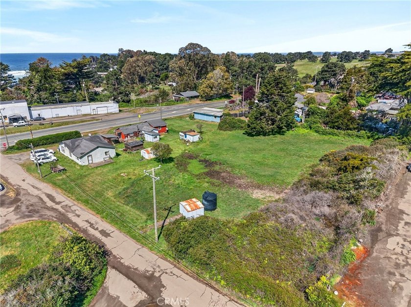 Located along California State Route 1 in Fort Bragg, this - Beach Townhome/Townhouse for sale in Fort Bragg, California on Beachhouse.com