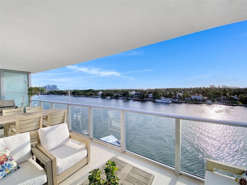 Exceptional 2BD/2BA at Peloro with the best view of the building - Beach Condo for sale in Miami Beach, Florida on Beachhouse.com