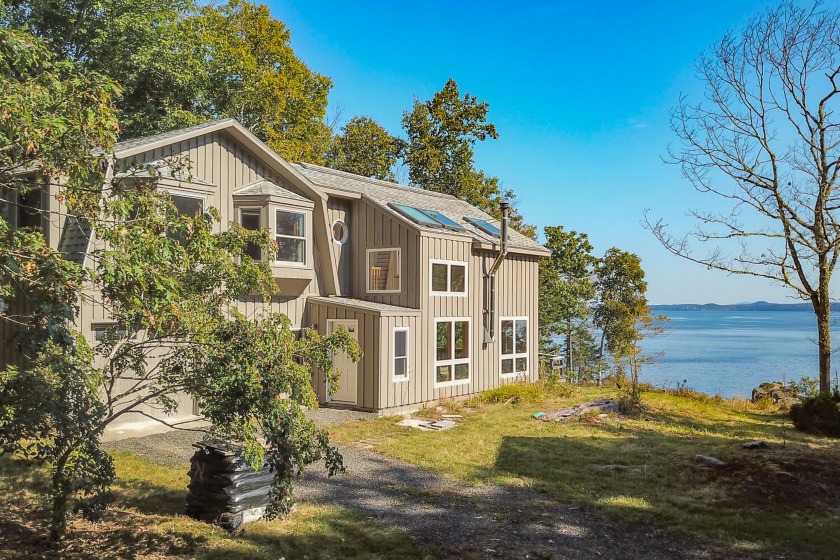 Contemporary Island setting boasts 400' of bold ocean views - Beach Home for sale in Islesboro, Maine on Beachhouse.com