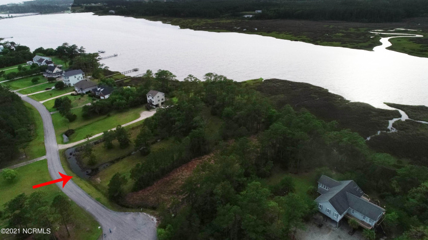 DOUBLE WATERFRONT LOT IN WARD's CREEK PLANTATION! Partially - Beach Acreage for sale in Beaufort, North Carolina on Beachhouse.com