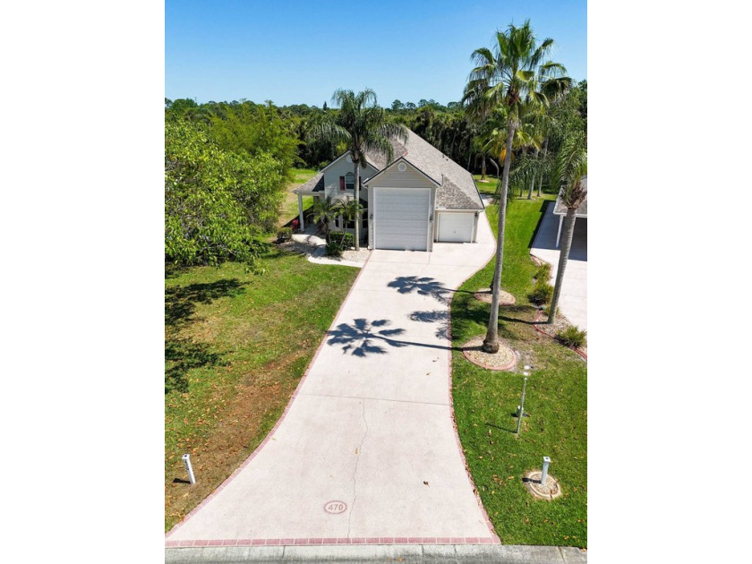 This beautiful 3BR/3b plus loft and RV home has RV garage - Beach Home for sale in Titusville, Florida on Beachhouse.com