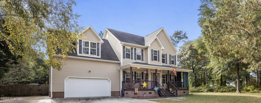 Welcome to 128 Bayshore Drive in Sneads Ferry, NC located in - Beach Home for sale in Sneads Ferry, North Carolina on Beachhouse.com