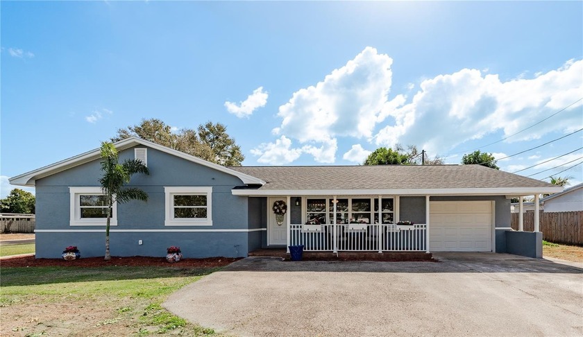 Welcome to this beautifully remodeled three-bedroom - Beach Home for sale in St. Petersburg, Florida on Beachhouse.com