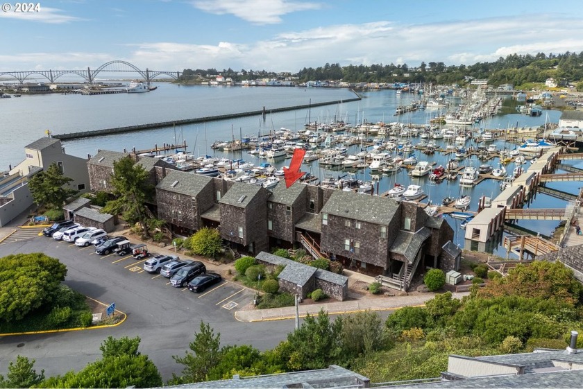 Discover the perfect blend of relaxation and investment - Beach Condo for sale in Newport, Oregon on Beachhouse.com