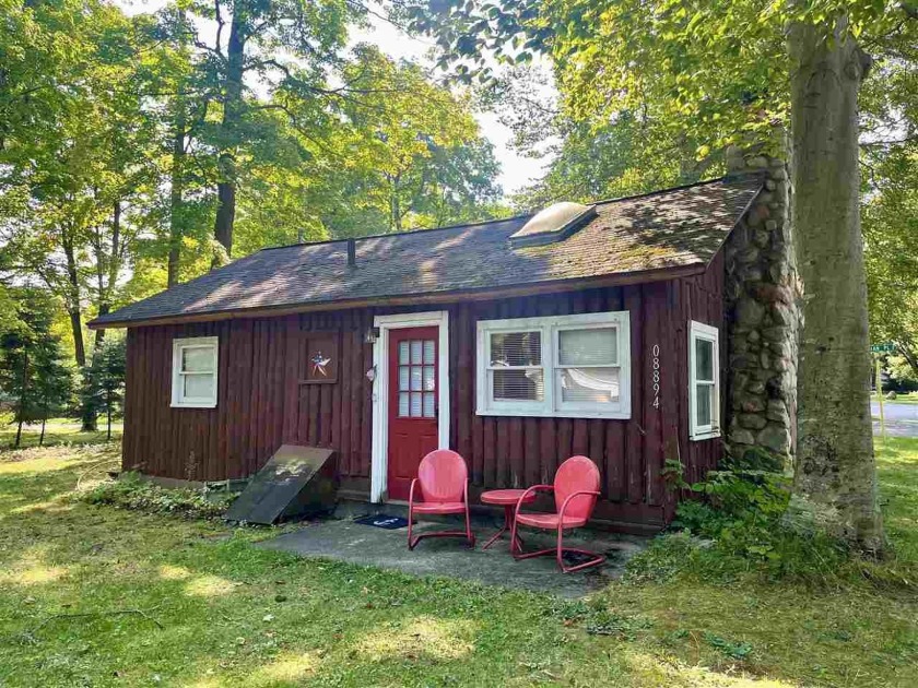 Welcome to Pine Point, a historical cottage community located - Beach Home for sale in Charlevoix, Michigan on Beachhouse.com