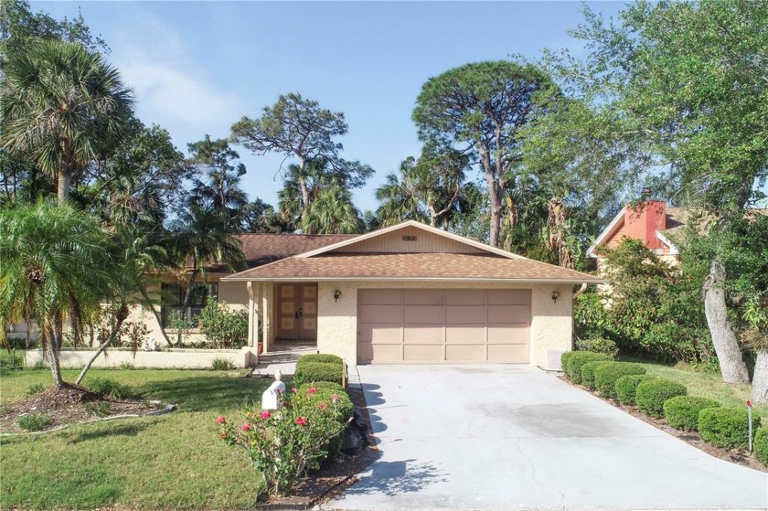 Location, location, location! This beautiful 65-foot waterfront - Beach Home for sale in New Port Richey, Florida on Beachhouse.com