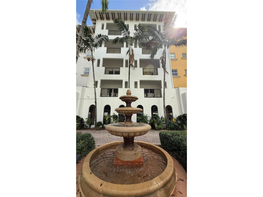 Beautifully designed 2-bedroom + den, 3-bath condo offering 1 - Beach Condo for sale in Coral Gables, Florida on Beachhouse.com