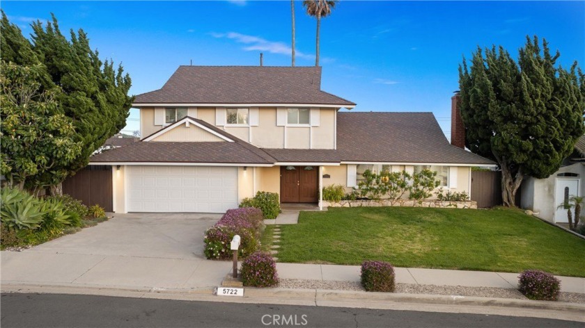 **An Exceptional Gem Awaits You!** Welcome to this immaculate - Beach Home for sale in Rancho Palos Verdes, California on Beachhouse.com