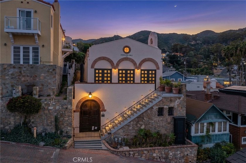 Perched above the charming seaside town of Avalon, Overlook Hall - Beach Townhome/Townhouse for sale in Avalon, California on Beachhouse.com