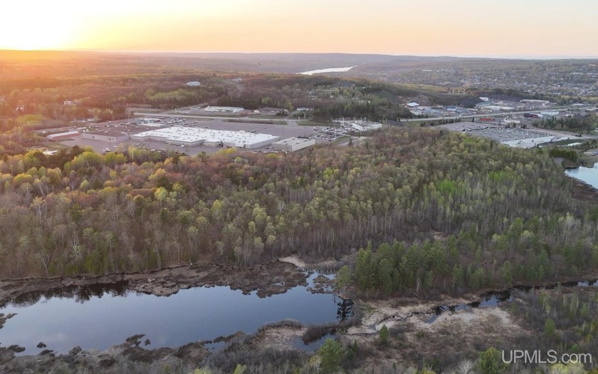 Overlooking it all, this is your chance to acquire the hottest - Beach Acreage for sale in Houghton, Michigan on Beachhouse.com