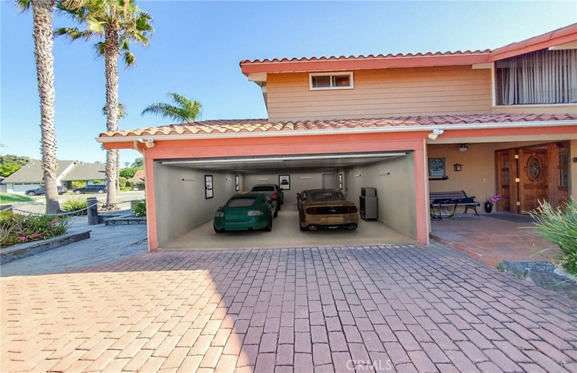 COVER PHOTO WAS TAKEN FROM THE MASTERBED ROOM! IT SHOWS THE - Beach Home for sale in Huntington Beach, California on Beachhouse.com