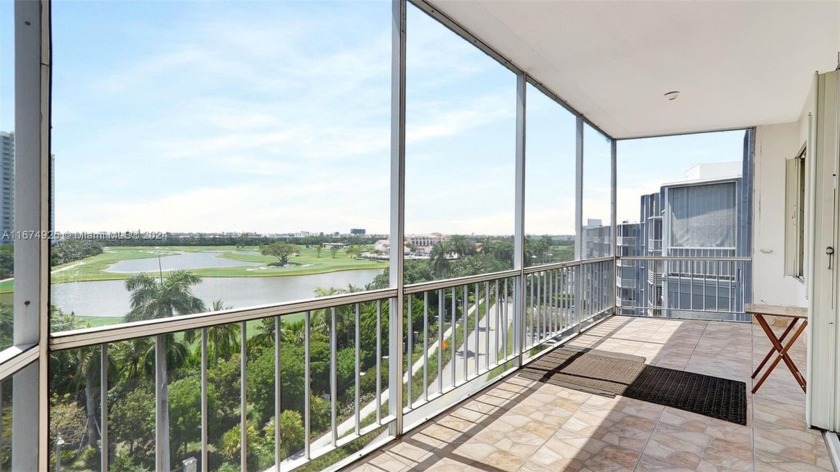 Million dollar unobstructed view from your screened in balcony - Beach Condo for sale in Hallandale Beach, Florida on Beachhouse.com