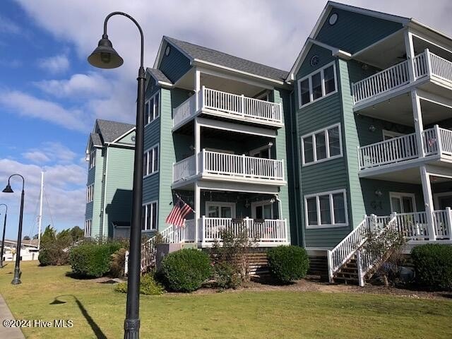 Enjoy the absolute best of coastal living in this 2 bedroom 2.5 - Beach Condo for sale in Belhaven, North Carolina on Beachhouse.com