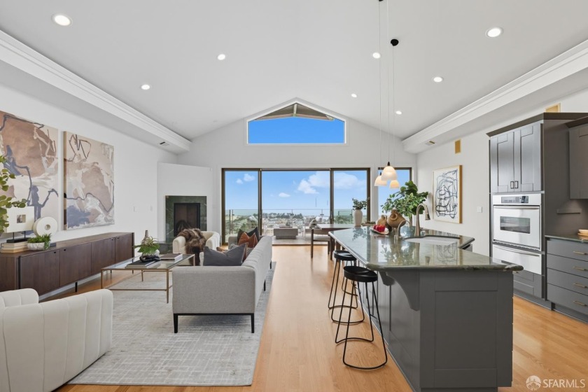 From the moment you arrive, you'll feel the elegance and beauty - Beach Home for sale in San Francisco, California on Beachhouse.com