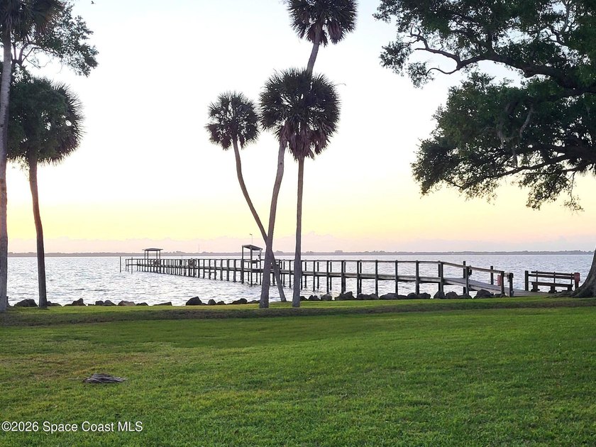 Vacant and easy to show! This condo was completely remodeled - Beach Condo for sale in Cocoa, Florida on Beachhouse.com