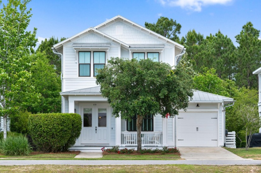Welcome to 69 Melrose Ave located in the quaint Audubon Point - Beach Home for sale in Santa Rosa Beach, Florida on Beachhouse.com