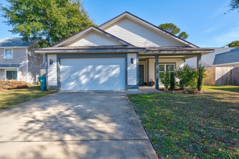 ATTENTION ALL VA BUYERS: 2.25% ASSUMABLE VA LOAN! Stunning - Beach Home for sale in Destin, Florida on Beachhouse.com
