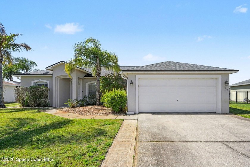 Welcome home to Cypress Woods! Sitting on the peaceful - Beach Home for sale in Cocoa, Florida on Beachhouse.com