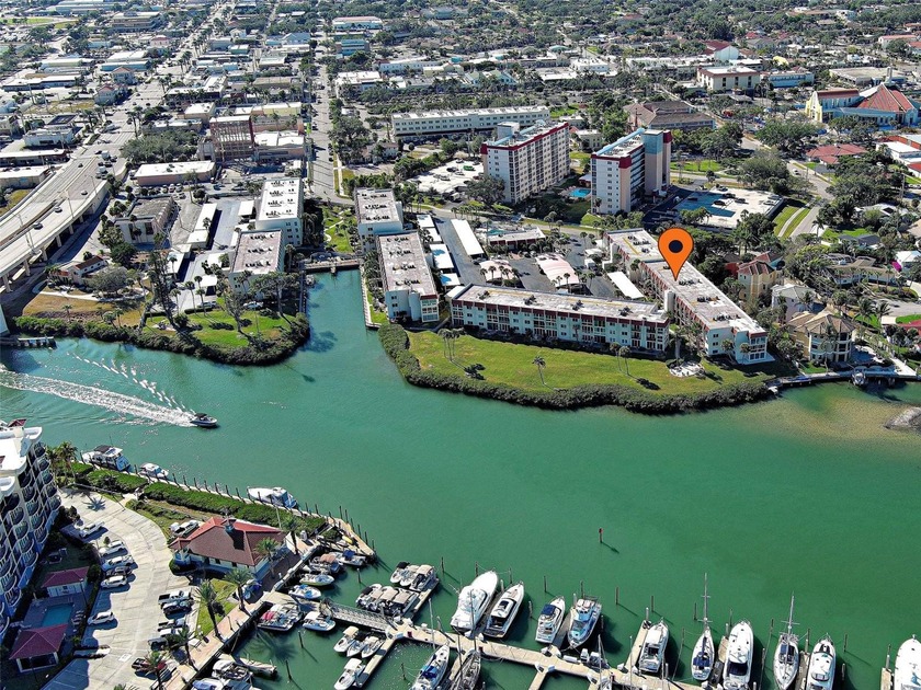 WATERFRONT COMMUNITY | FIRST-FLOOR CONDO on the ISLAND OF - Beach Condo for sale in Venice, Florida on Beachhouse.com