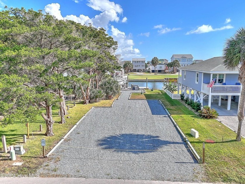 A RARE Find!   Holden Beach Deep Water Canal lot with amenities: - Beach Lot for sale in Holden Beach, North Carolina on Beachhouse.com