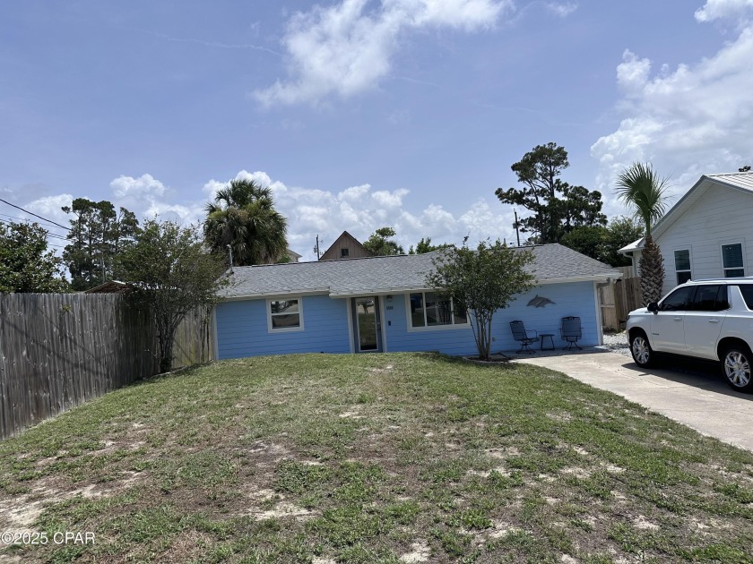 Charming, Turnkey Home in the Heart of Lower Grand Lagoon - - Beach Home for sale in Panama City Beach, Florida on Beachhouse.com