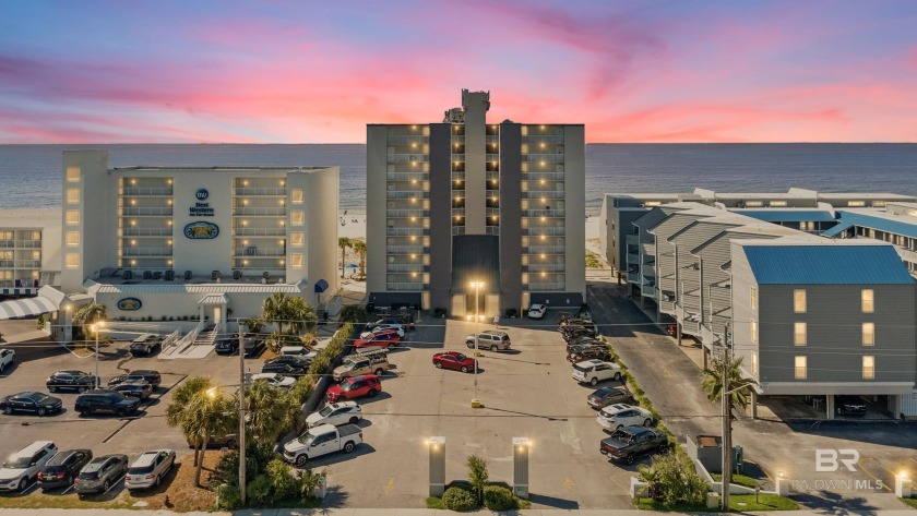 Welcome to Castaways Condo located in the Heart of Gulf Shores - Beach Condo for sale in Gulf Shores, Alabama on Beachhouse.com