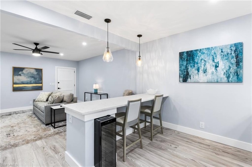 Best value in 34102! This beautifully updated condo features a - Beach Condo for sale in Naples, Florida on Beachhouse.com