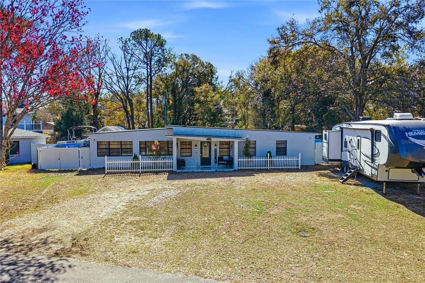 LAST CALL! Seller is relocating out of the county--this is your - Beach Home for sale in Tampa, Florida on Beachhouse.com