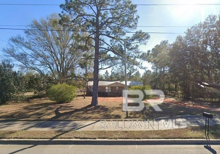 Discover the B-3 Local Business District, a buyer's paradise in - Beach Home for sale in Foley, Alabama on Beachhouse.com