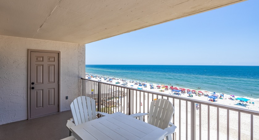 New Gulf Front Listing Has A Budget-Friendly Million Dollar - Beach Vacation Rentals in Pensacola, Florida on Beachhouse.com