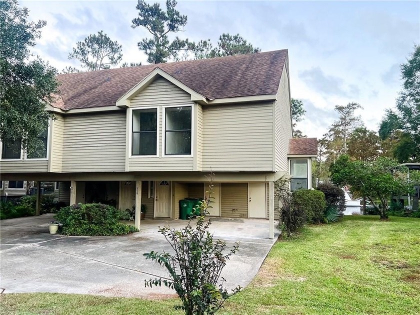 Enjoy carefree condo living in serene Chamale Cove.  Located on - Beach Condo for sale in Slidell, Louisiana on Beachhouse.com