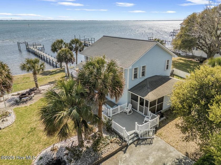 If you've been waiting for the right coastal property at the - Beach Home for sale in Newport, North Carolina on Beachhouse.com