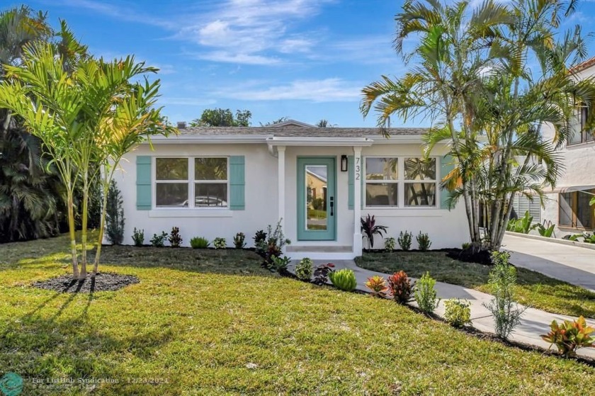 This beautifully renovated home is located in the highly - Beach Home for sale in West Palm Beach, Florida on Beachhouse.com